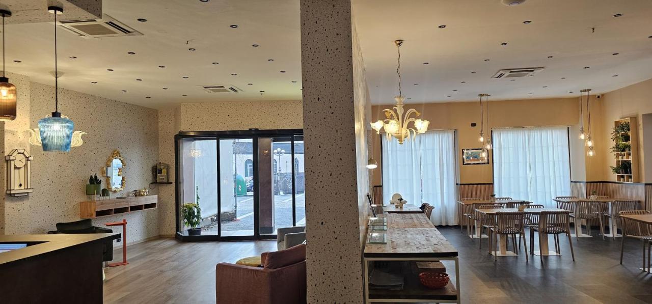 Hotel La Superba Janov Exteriér fotografie